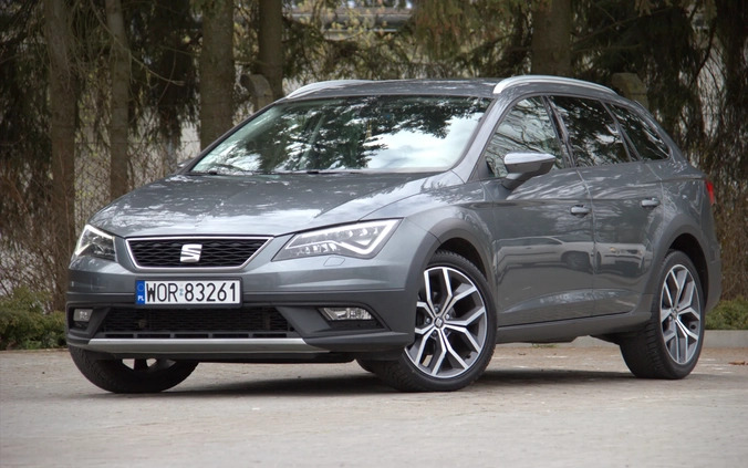 Seat Leon cena 54900 przebieg: 167000, rok produkcji 2017 z Boguszów-Gorce małe 466